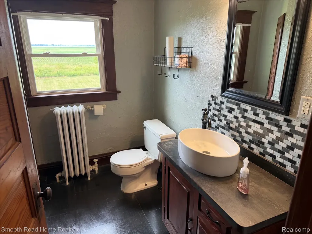 4724 N County Line Highway Ridgeway Township MI 49229