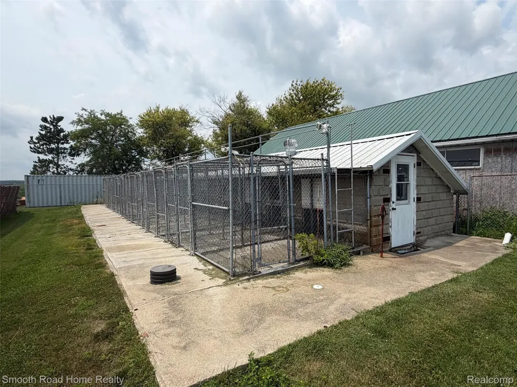 4724 N County Line Highway Ridgeway Township MI 49229