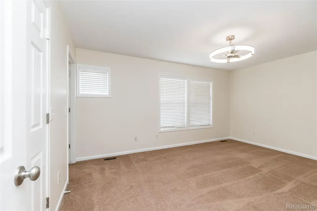 2723 Grayson Street Ferndale City MI 48220