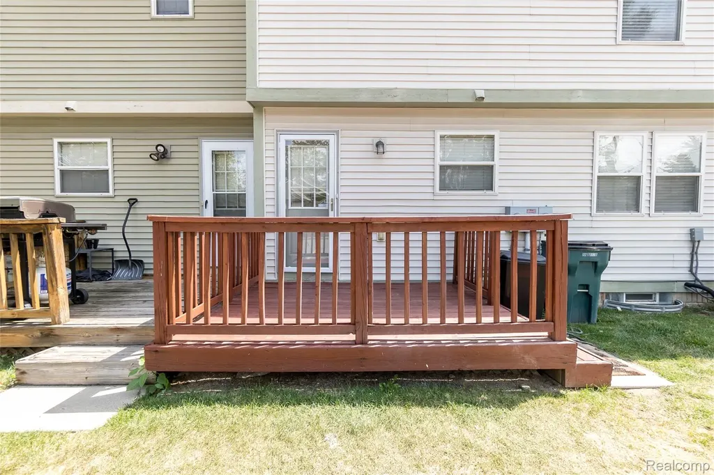 2723 Grayson Street Ferndale City MI 48220