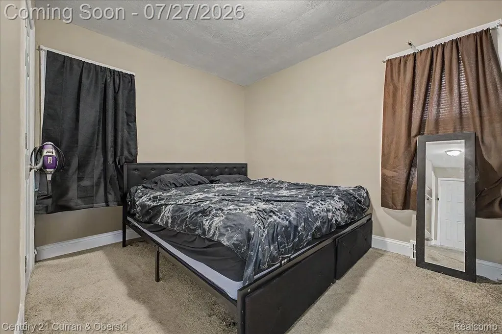 711 Lincoln Avenue Lincoln Park City MI 48146