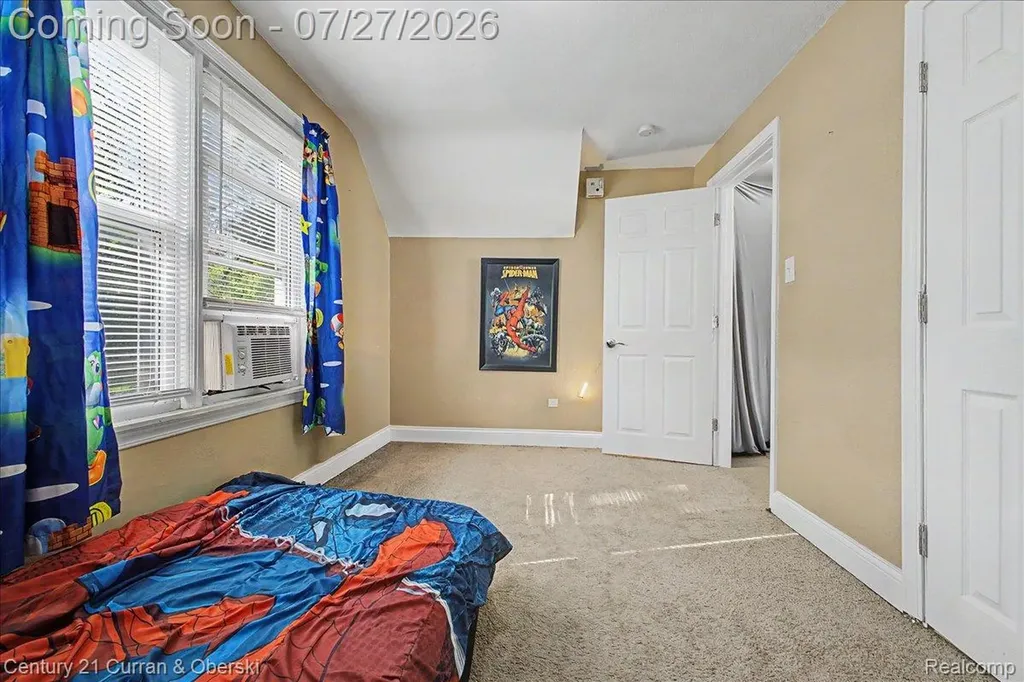711 Lincoln Avenue Lincoln Park City MI 48146