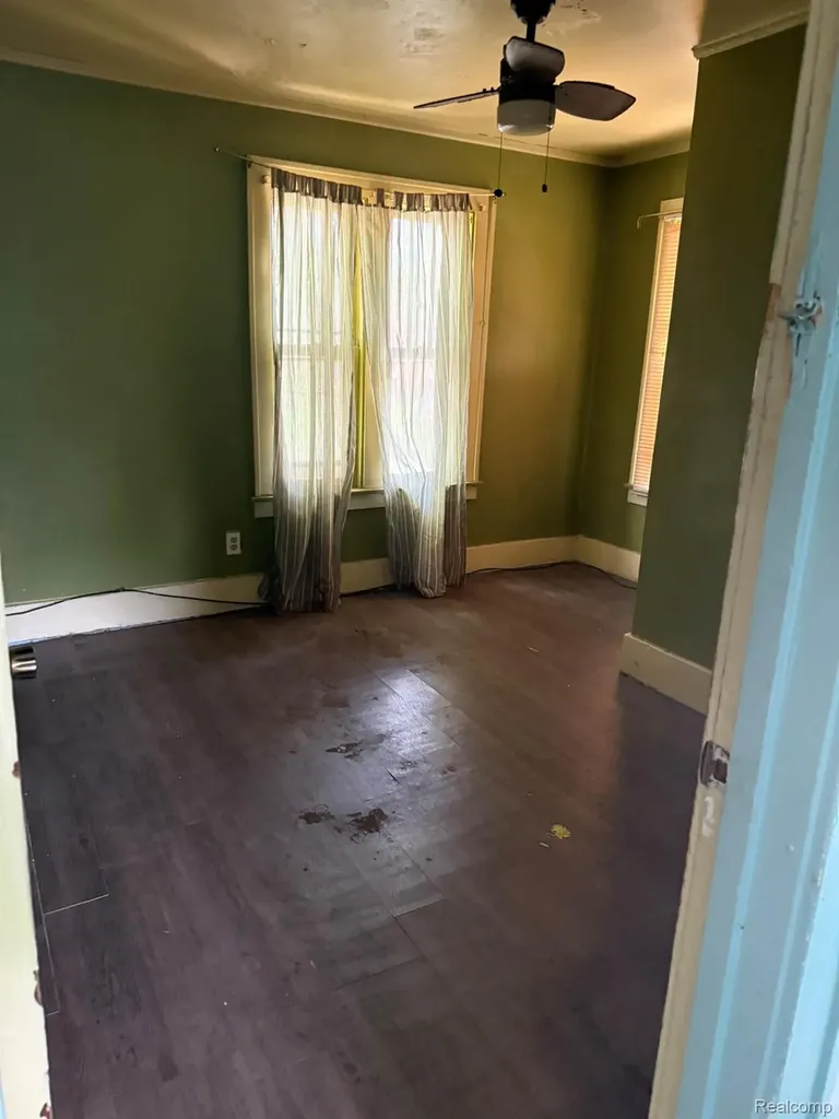 13644 Linnhurst Street Detroit City MI 48205