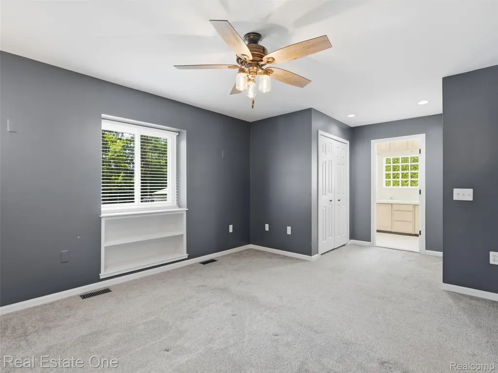 4125 Rural Street Waterford Charter Township MI 48329