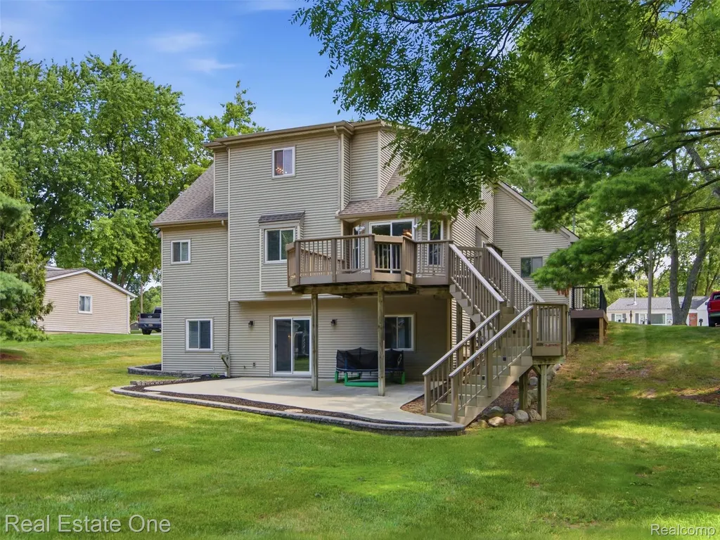 4125 Rural Street Waterford Charter Township MI 48329