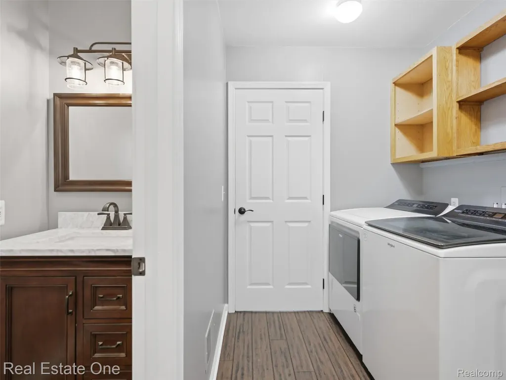 4125 Rural Street Waterford Charter Township MI 48329