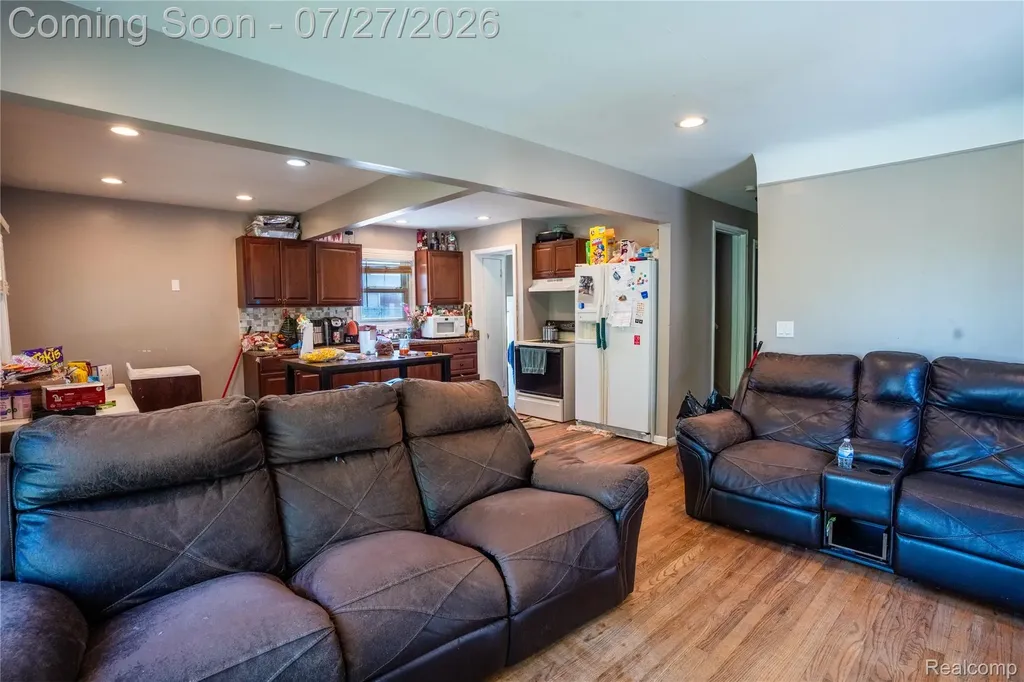 12801 Wormer Redford Charter Township MI 48239