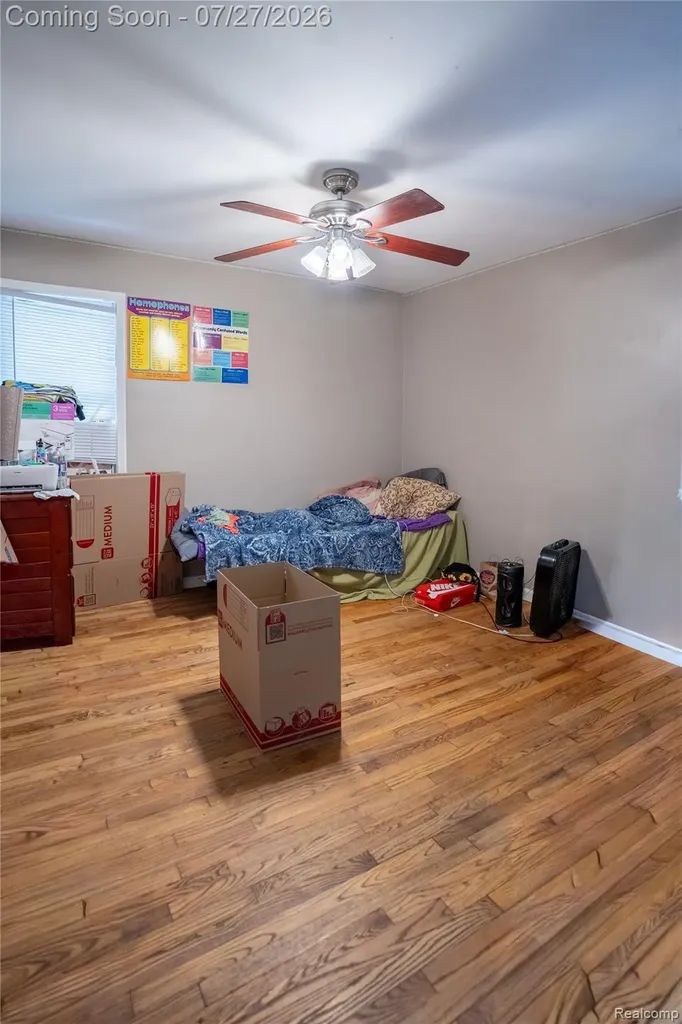12801 Wormer Redford Charter Township MI 48239