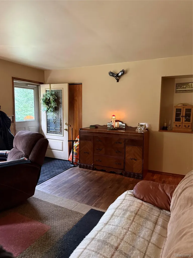 1927 New Rochelle Drive Elba Township MI 48446