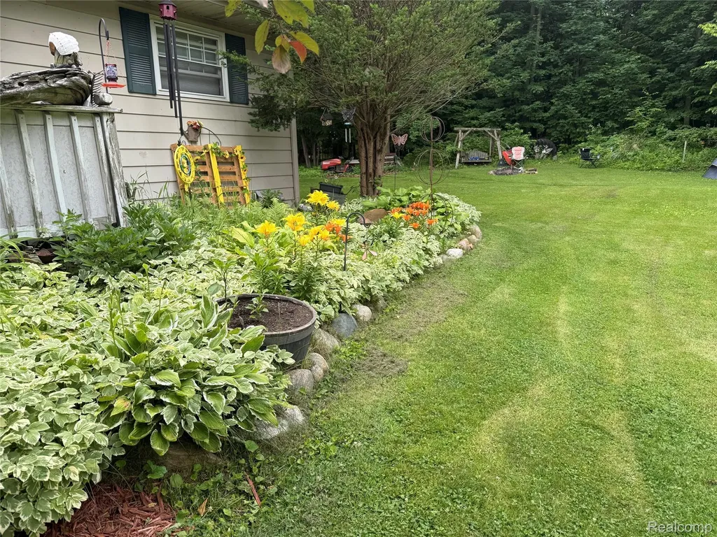 1927 New Rochelle Drive Elba Township MI 48446