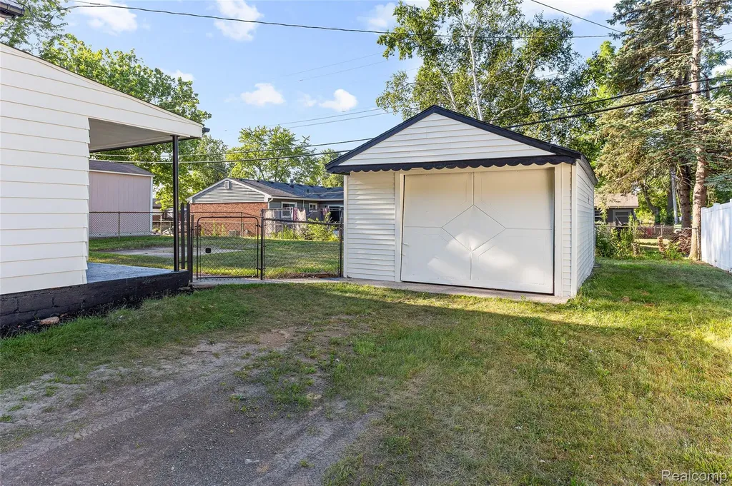 35025 Wick Road Romulus City MI 48174