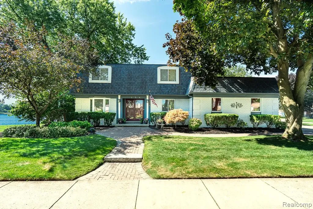 1854 Lyster Lane Troy City MI 48085