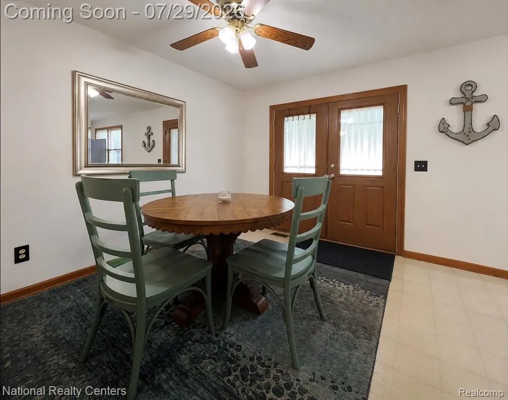 1919 Portpool Court West Bloomfield Charter Township MI 48324