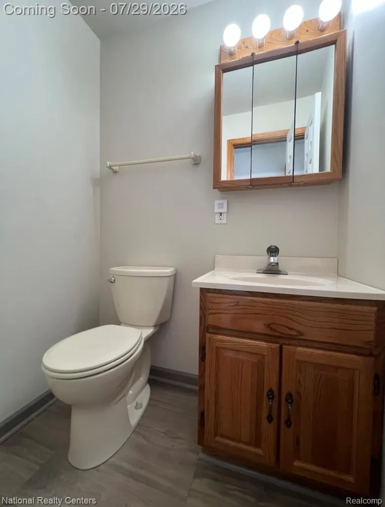 1919 Portpool Court West Bloomfield Charter Township MI 48324