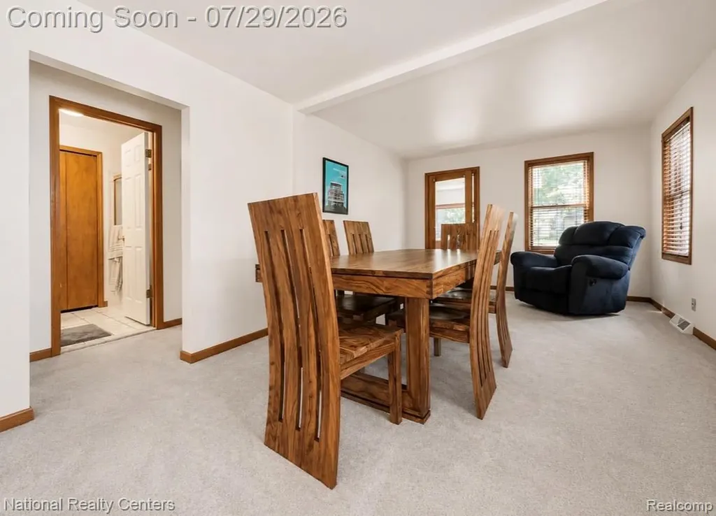 1919 Portpool Court West Bloomfield Charter Township MI 48324