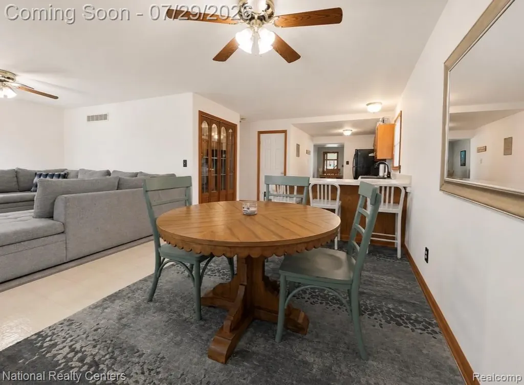 1919 Portpool Court West Bloomfield Charter Township MI 48324