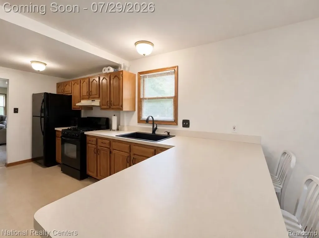 1919 Portpool Court West Bloomfield Charter Township MI 48324