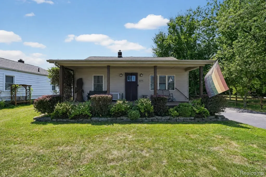 2375 Stewart Road Frenchtown Township MI 48162