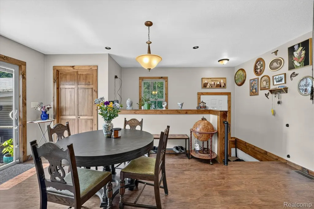 2375 Stewart Road Frenchtown Township MI 48162