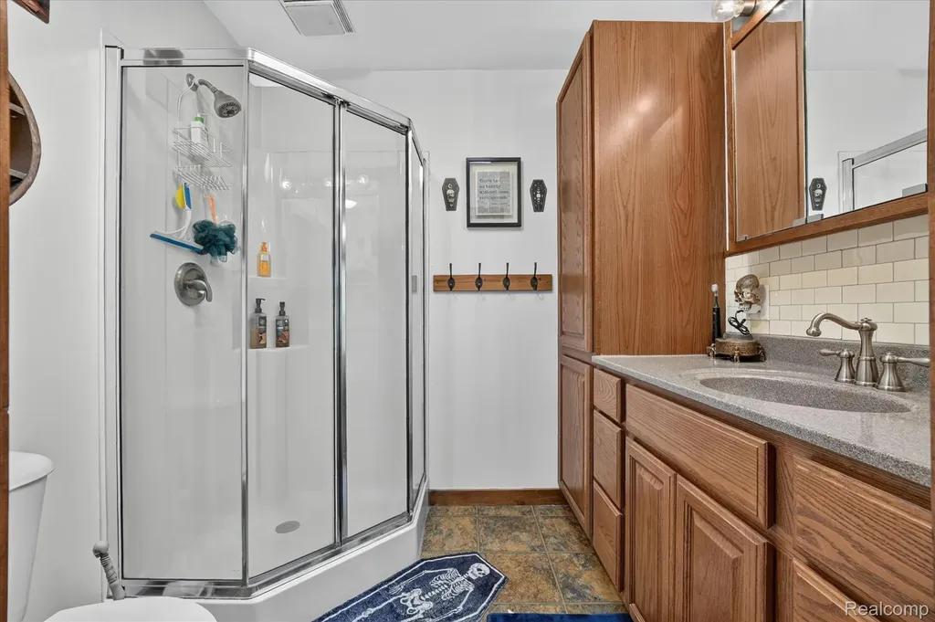 2375 Stewart Road Frenchtown Township MI 48162