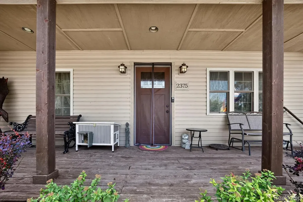 2375 Stewart Road Frenchtown Township MI 48162