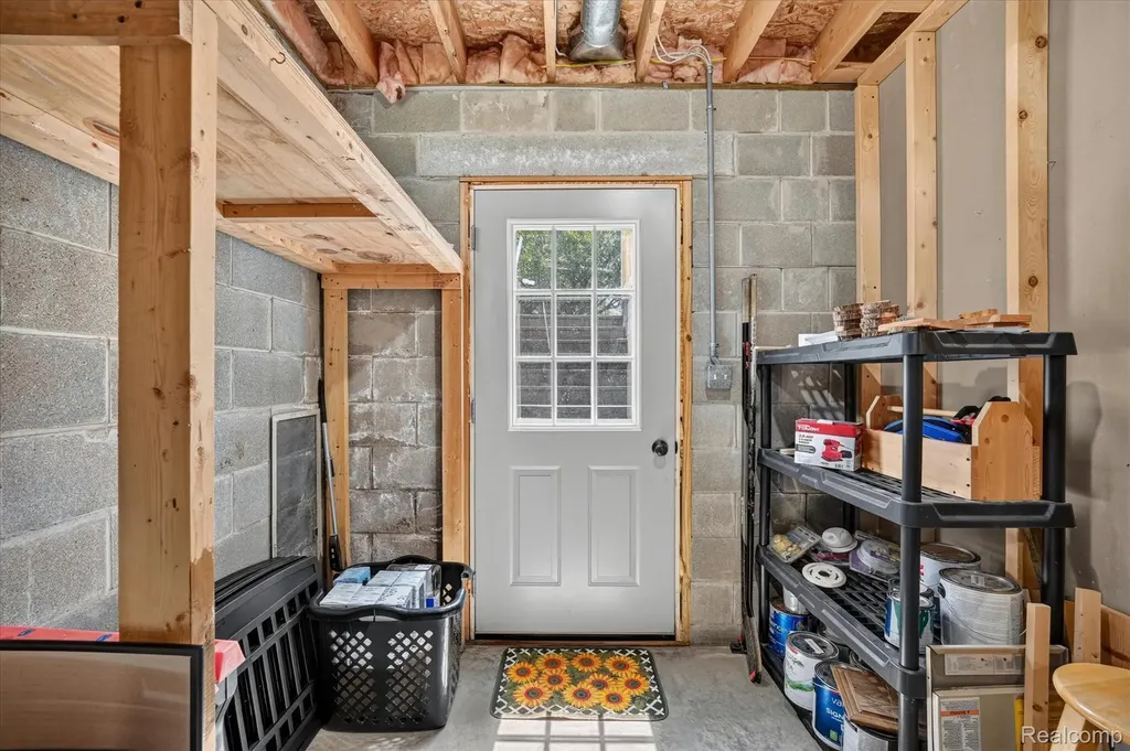 2375 Stewart Road Frenchtown Township MI 48162