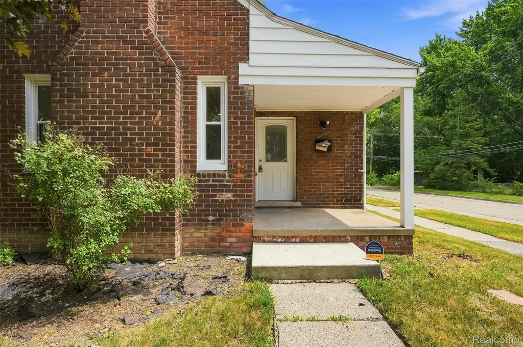 5900 Neff Avenue Detroit City MI 48224