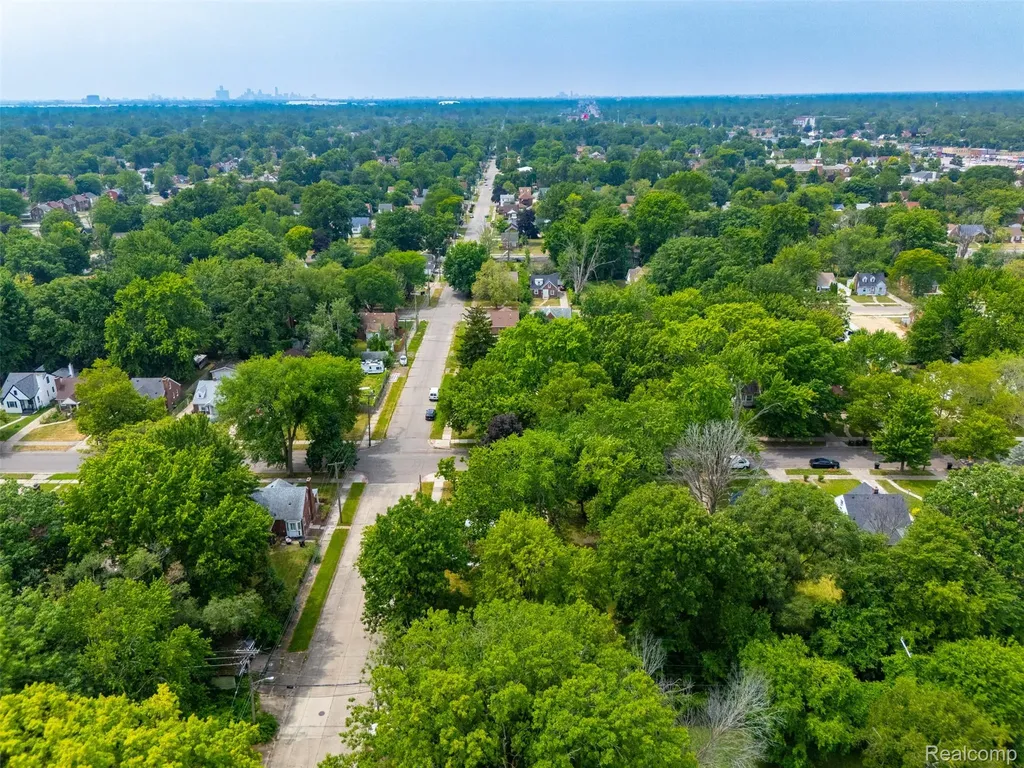 5900 Neff Avenue Detroit City MI 48224