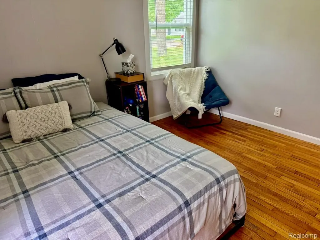 522 Hudson Street Ypsilanti Charter Township MI 48198