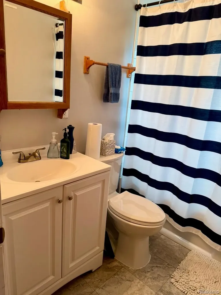 522 Hudson Street Ypsilanti Charter Township MI 48198