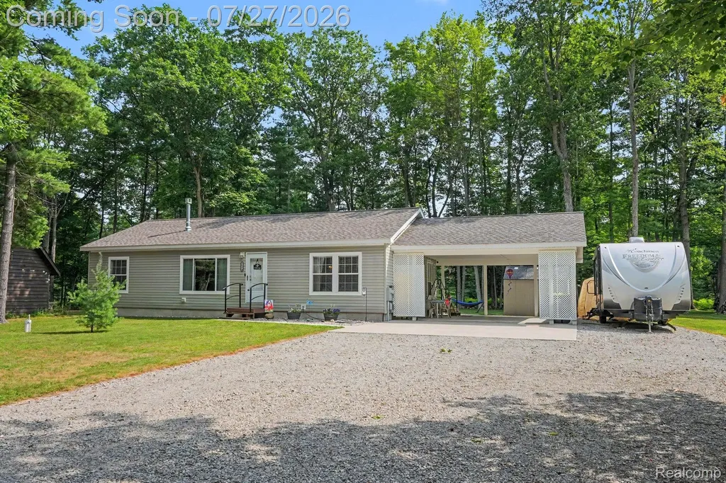 1316 Leeward Lane Richfield Township MI 48656