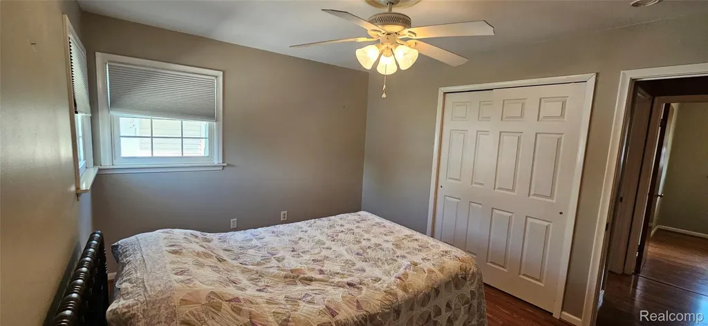 18159 Matthews Street Riverview City MI 48193