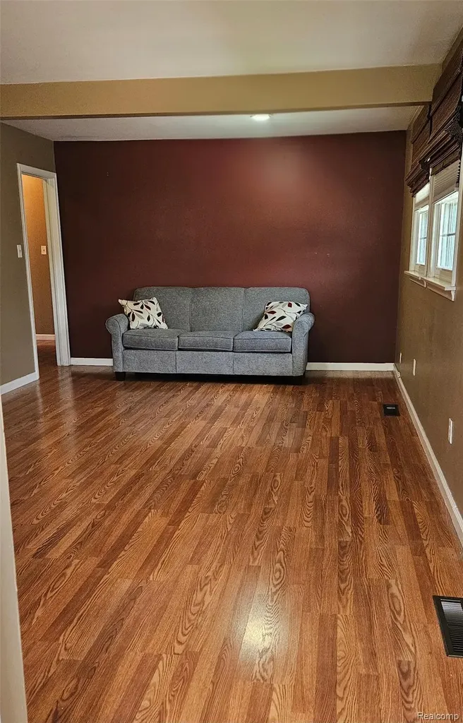 18159 Matthews Street Riverview City MI 48193