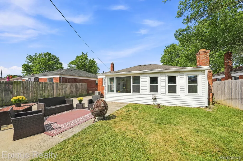 25916 Cubberness Street St. Clair Shores City MI 48081