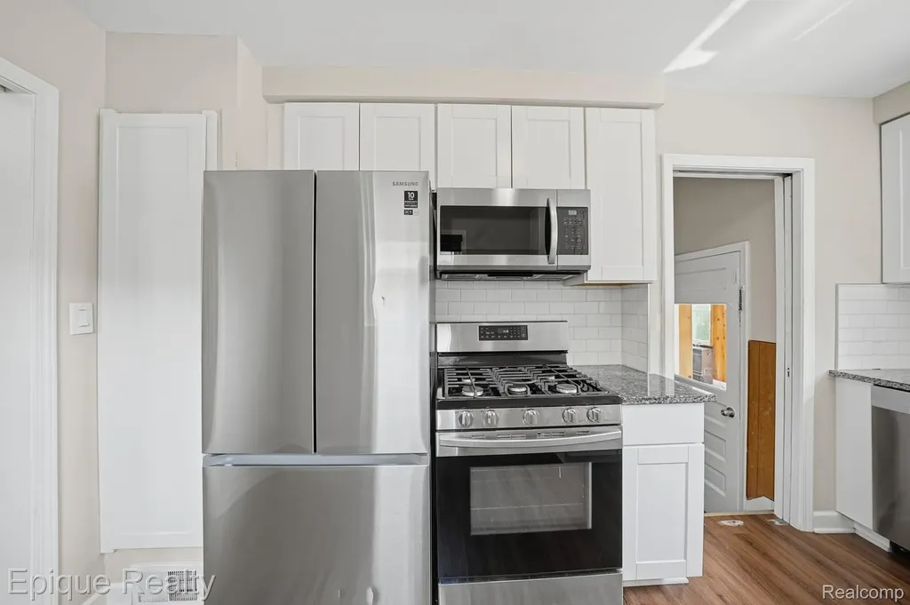 25916 Cubberness Street St. Clair Shores City MI 48081