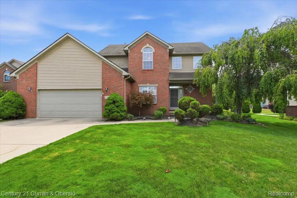23537 Crescent Ridge Drive Huron Charter Township MI 48164
