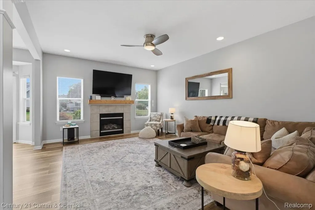 23537 Crescent Ridge Drive Huron Charter Township MI 48164