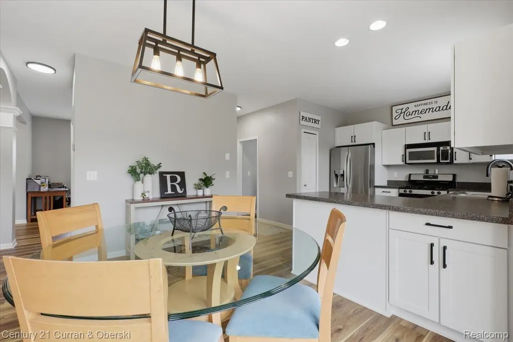 23537 Crescent Ridge Drive Huron Charter Township MI 48164