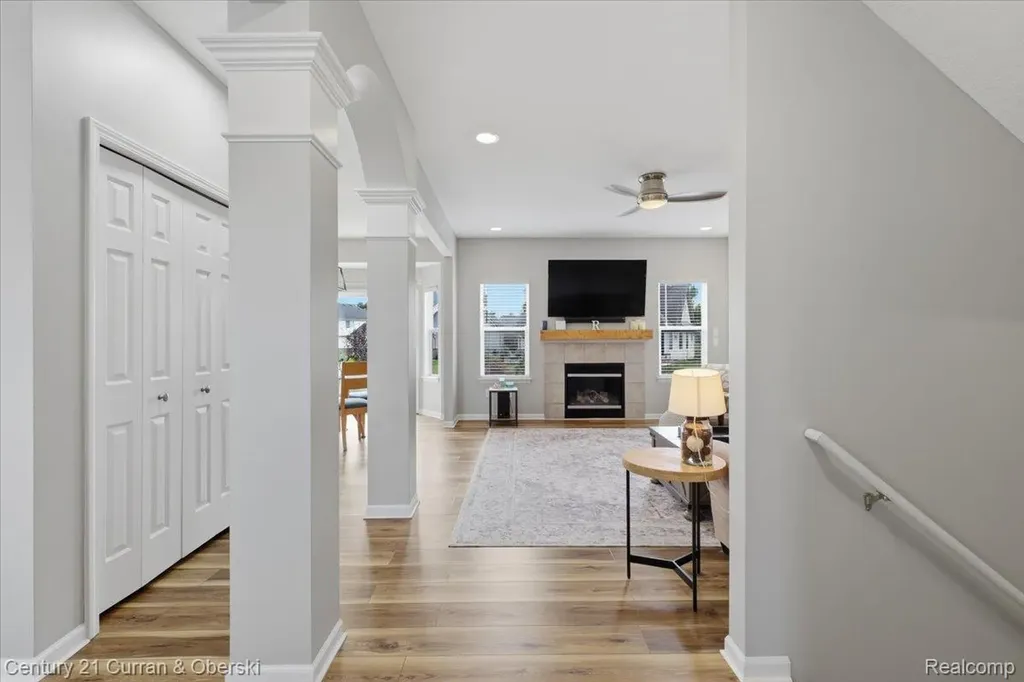 23537 Crescent Ridge Drive Huron Charter Township MI 48164