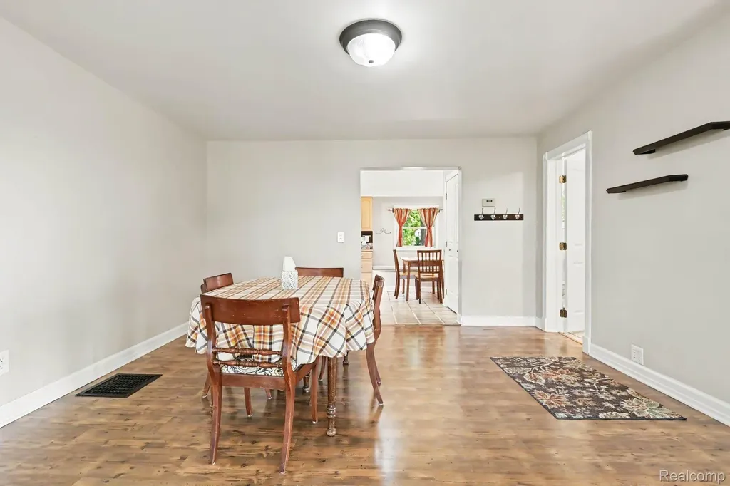 4815 Lytle Road Caledonia Charter Township MI 48817