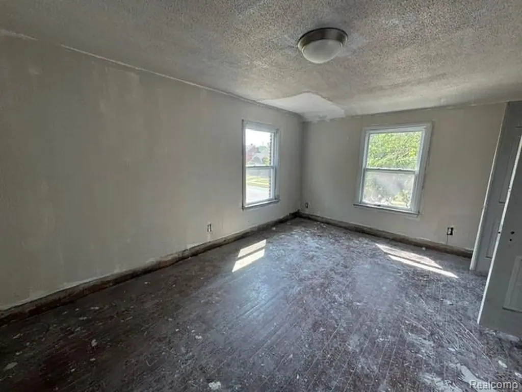 13313 Rosemary Street Detroit City MI 48213