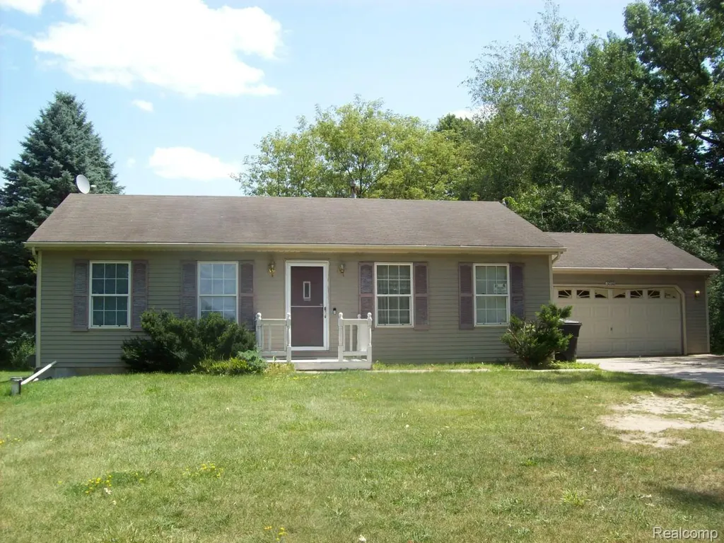 3030 Thomas Road Oxford Charter Township MI 48371