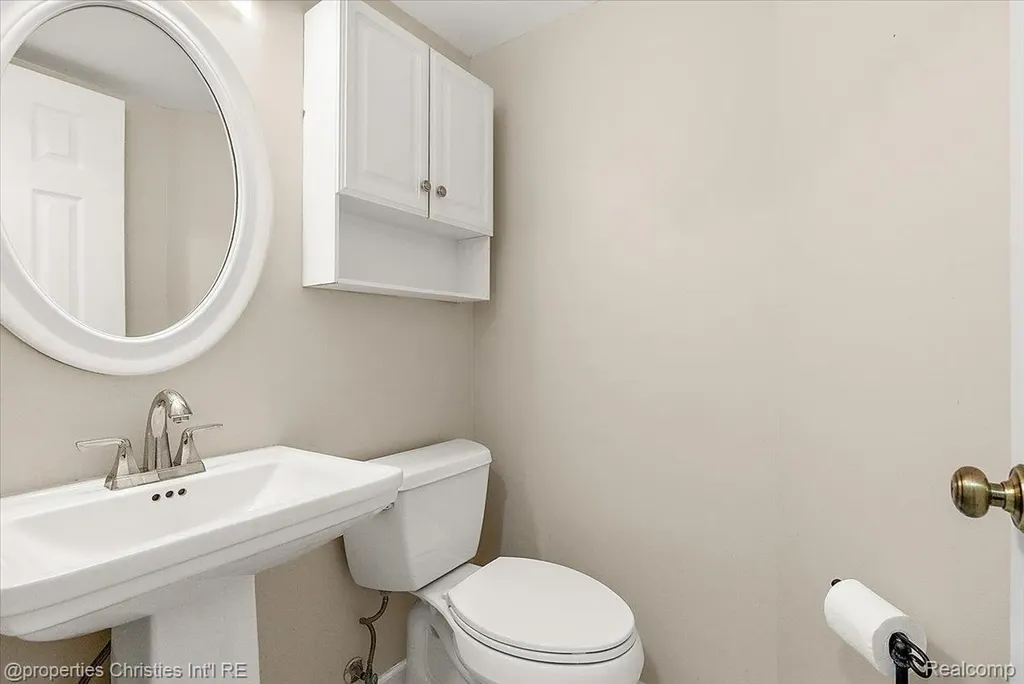3173 Hidden Ridge Drive Waterford Charter Township MI 48328