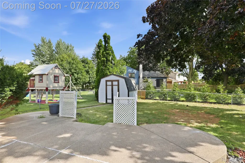 13622 Biscayne Drive Sterling Heights City MI 48313