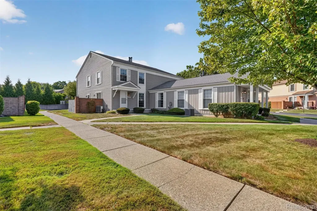 23665 Stonehenge Boulevard Novi City MI 48375