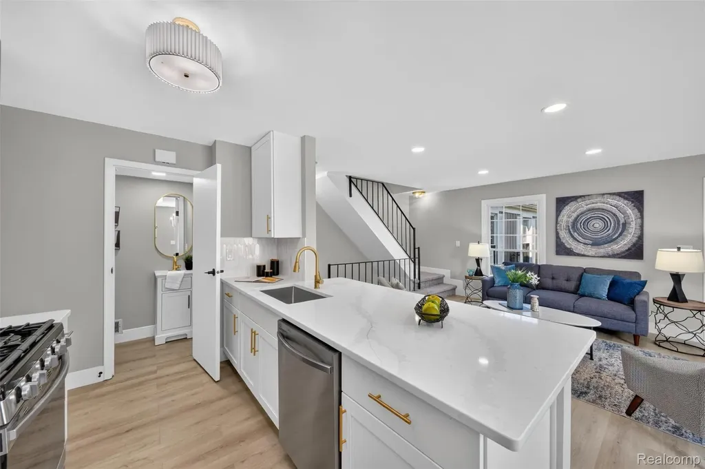 23665 Stonehenge Boulevard Novi City MI 48375