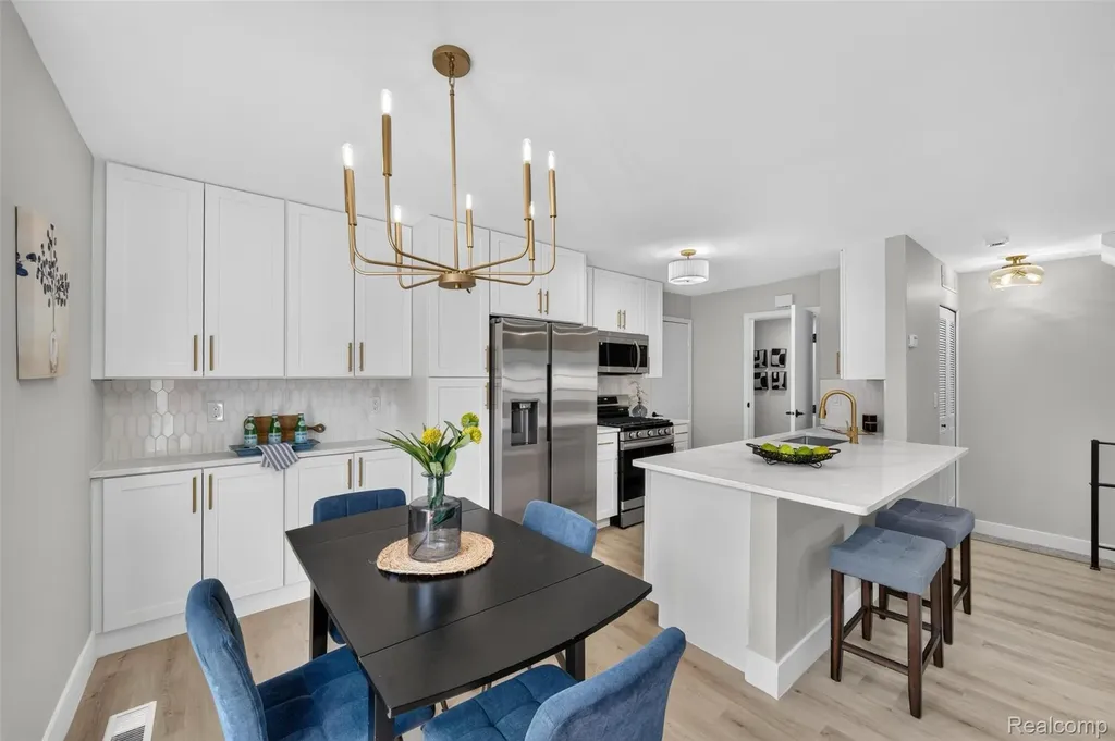 23665 Stonehenge Boulevard Novi City MI 48375