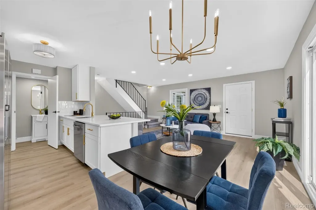 23665 Stonehenge Boulevard Novi City MI 48375