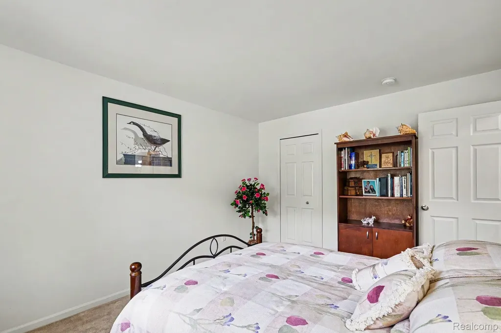 28344 Adler Park Drive S Chesterfield Township MI 48051
