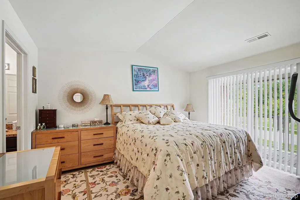 28344 Adler Park Drive S Chesterfield Township MI 48051